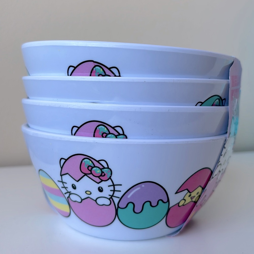 Hello Kitty Sanrio | Big Easter Bowls 4 Pack
